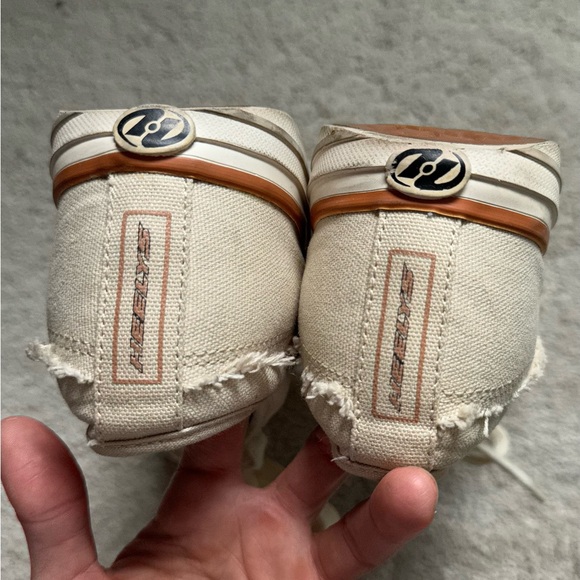 Heely’s Burlap Canvas Sneakers - Picture 10 of 12